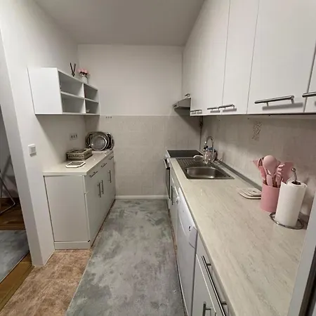 Duplex House - Private Muna