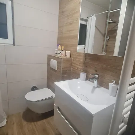 Duplex House - Private Muna