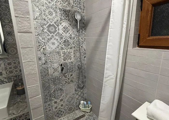 Duplex House - Private Muna Vikendica *